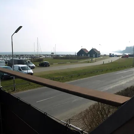 Nyaraló In The First Row 180 Degree Sea Wiew Spodsbjerg